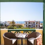 Dilina Aparthotel 4*