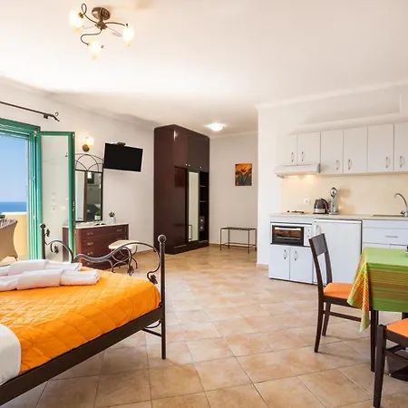 Aparthotel Dilina 3*
