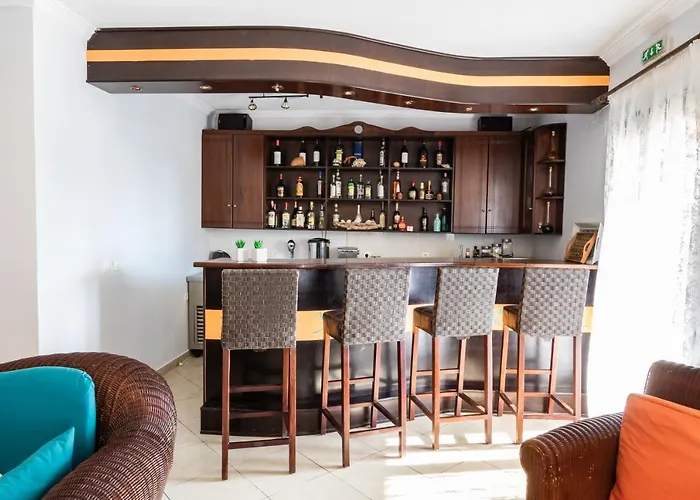 Apart Otel Dilina 4*