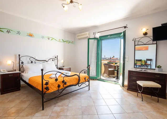 狄里娜公寓酒店 4* 阿尔卡萨