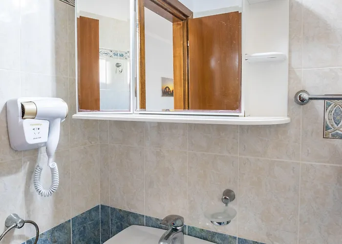 Dilina Apart Otel Arkasa