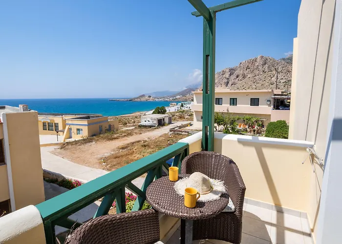 狄里娜公寓酒店