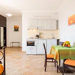 Dilina Hotel apartamentowy 4*