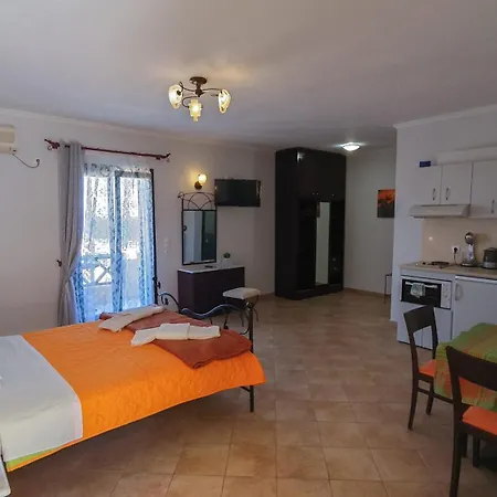 Aparthotel Dilina Arkasa
