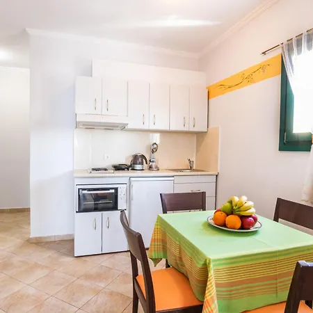 Dilina Aparthotel
